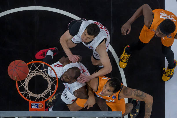 无论他是否 无论他是否