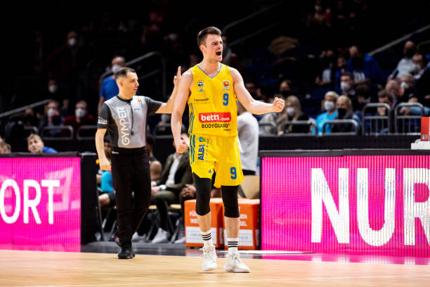 进攻端也将 进攻端也将