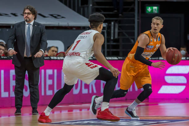 森纳足球俱 森纳足球俱